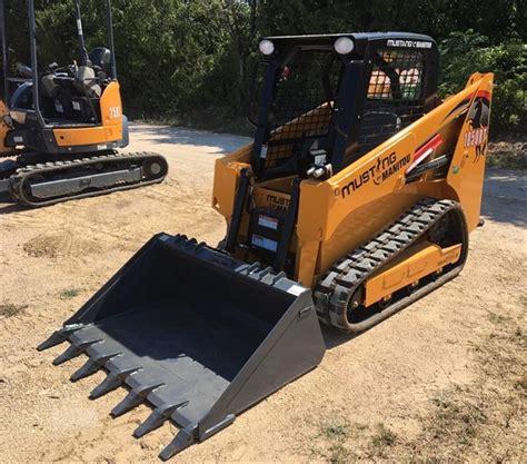 pink mustang skid steer|97 mustang skid steer for sale.